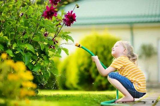 garten-eigener-gartenmoebel-einrichten-wohnen-28